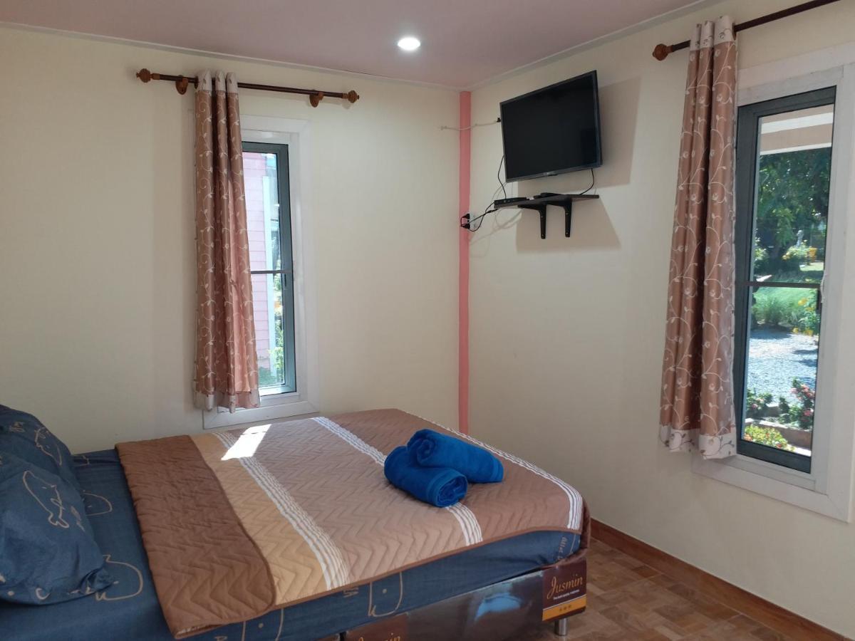 Hotel Baan Hin Sai Suay Nong Sarai Exteriér fotografie